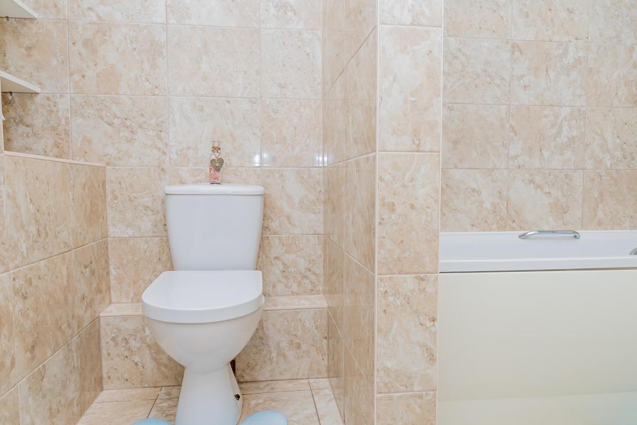 Shirley House 2, Self Catering Guest House, Self Check In, Smart Locks, 10 Min Walk To Southampton General, Aspire And Princess Anne Hospitals, Access To Fully Equipped Kitchen, Excellent Transport Links, Ideal For Longer Stays And Hospital Shifts Экстерьер фото